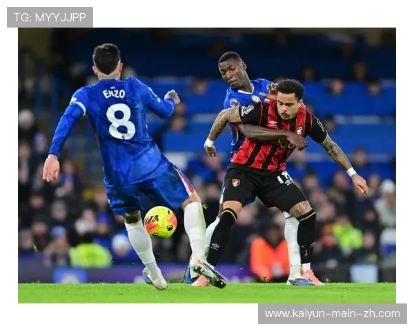 切尔西帕尔默点射扩大比分 错失空门绝杀机会